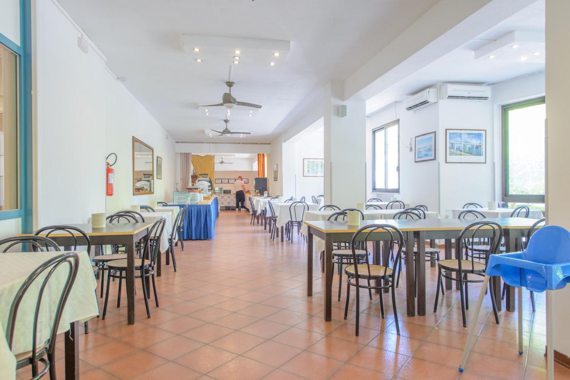 Hotel Avana Mare Ріміні Екстер'єр фото