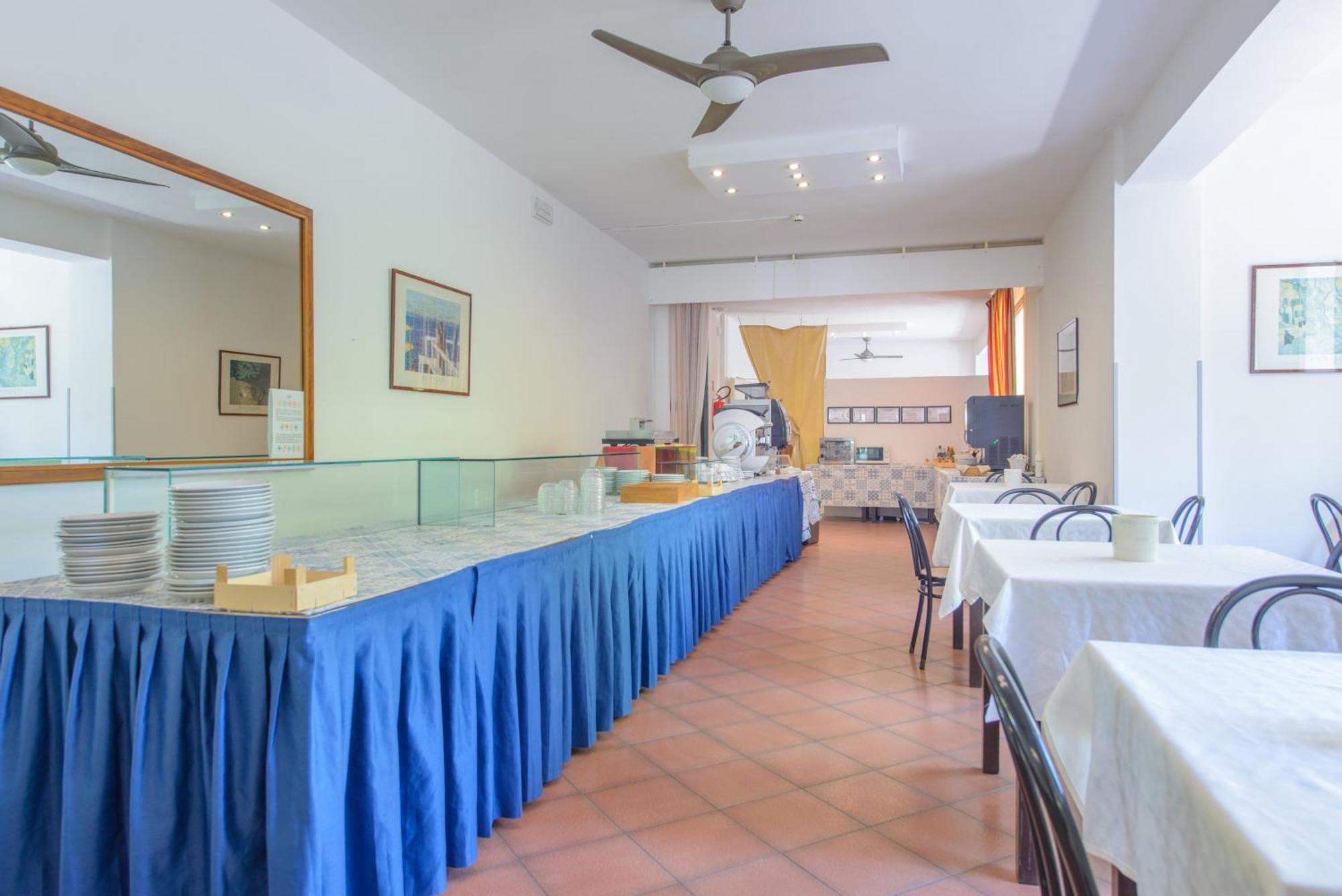 Hotel Avana Mare Ріміні Екстер'єр фото